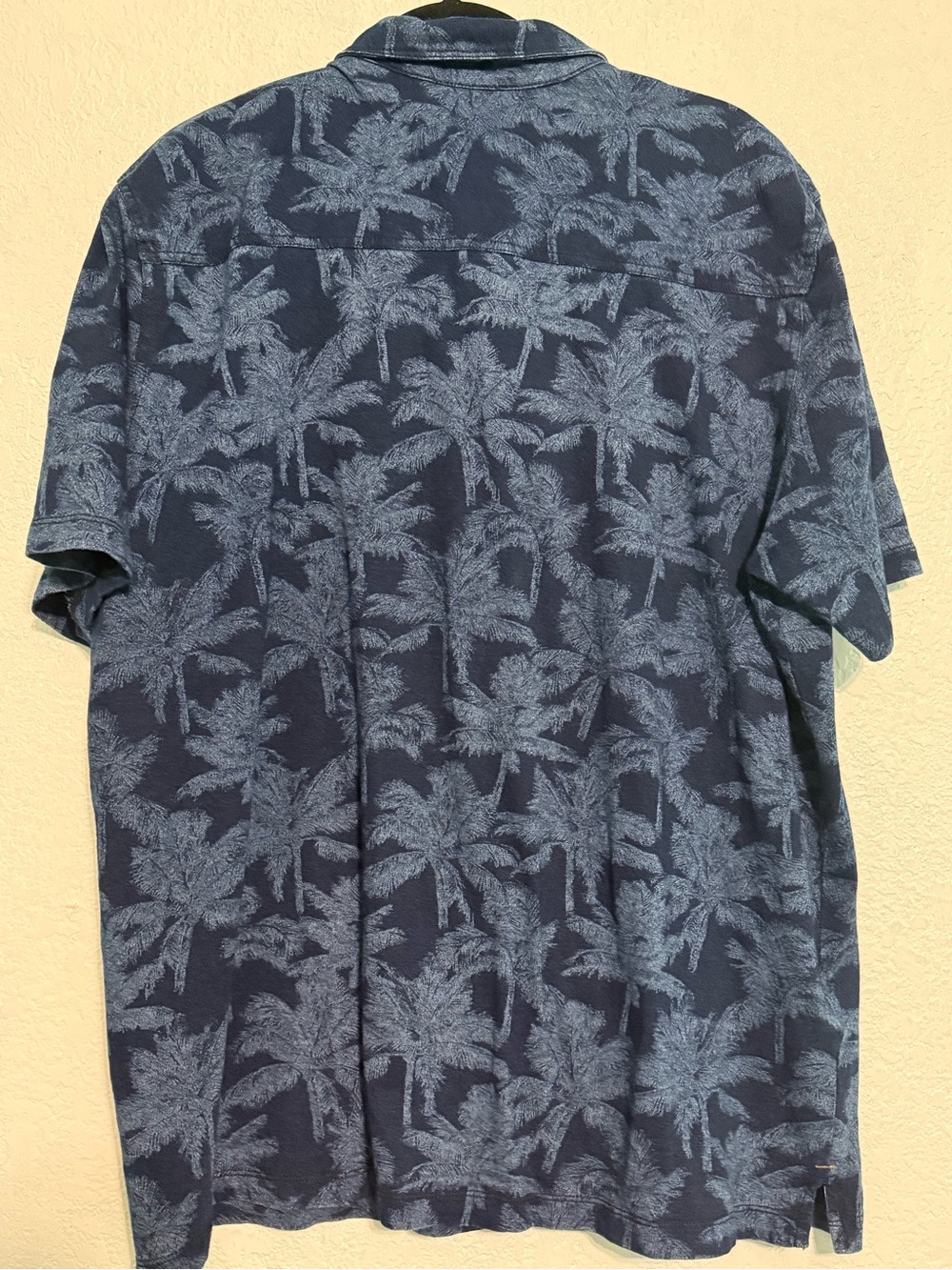 Tommy Bahama Polo Shirt XXL Blue Palm Tree Print 100% Cotton Island Style - Picture 3 of 5